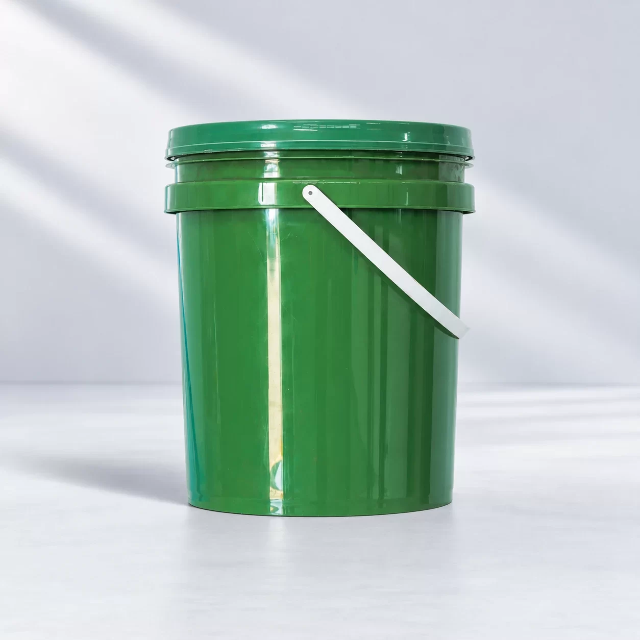 plastic-buckets-clean-studio